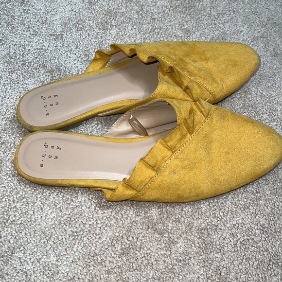 A New Day Ruffle Textile Upper Mules/Sandals - Picture 3 of 13